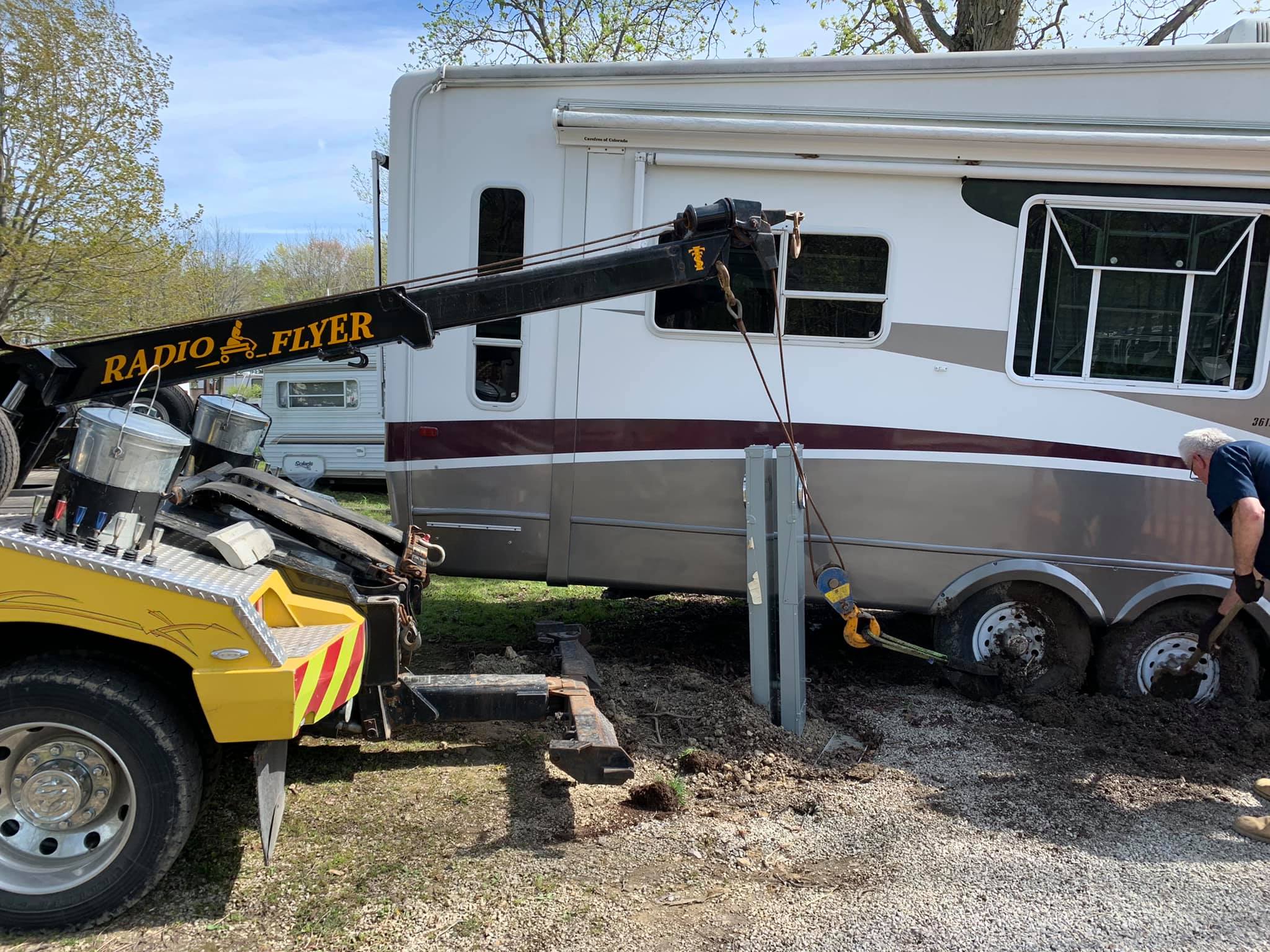 RV Towing Interstate Towing & Transport Specialist Inc.