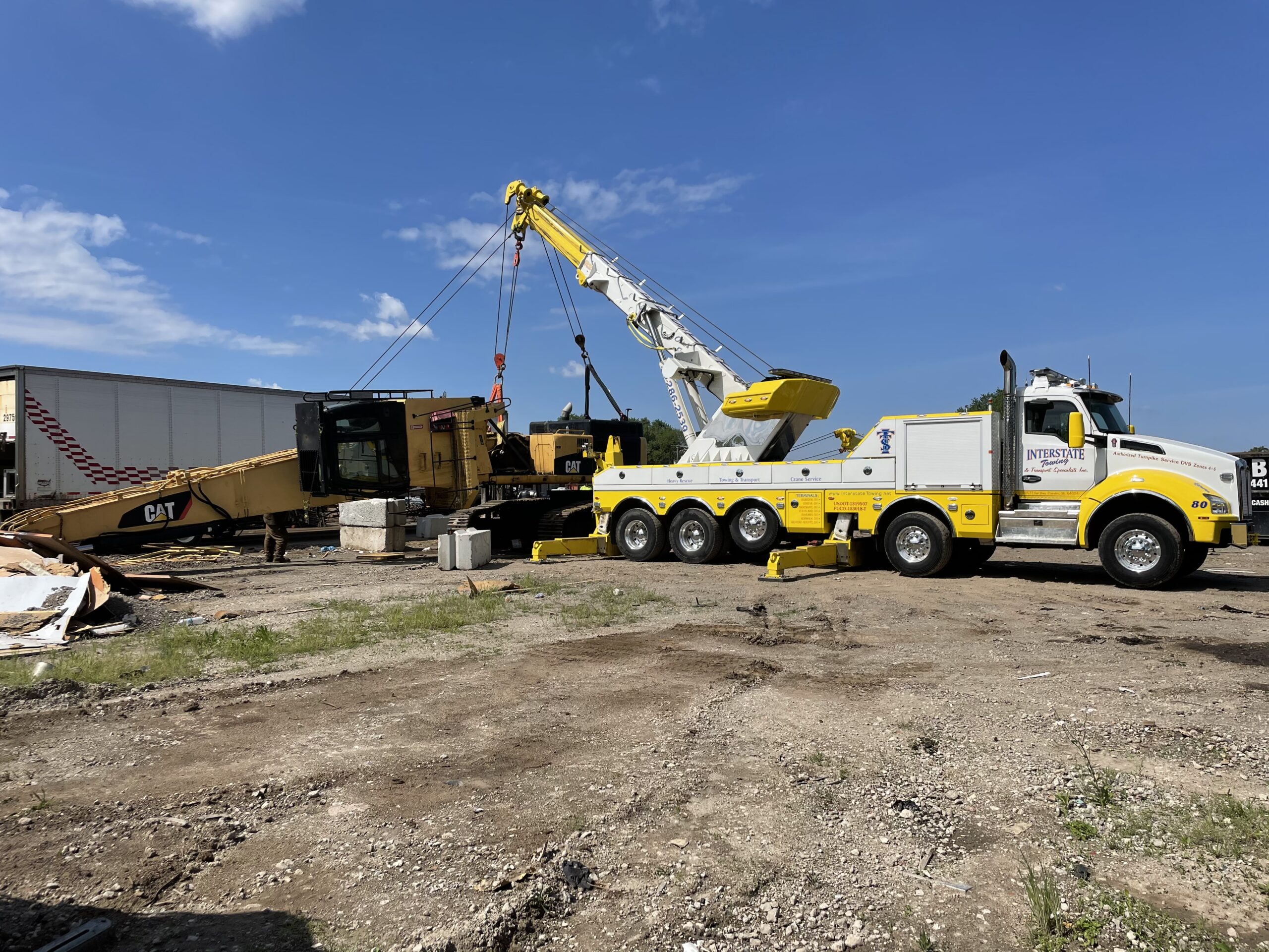 Heavy Equipment Towing Hartland