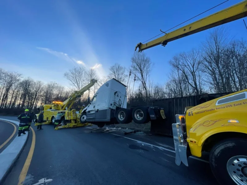 Interstate heavy recovery service 2