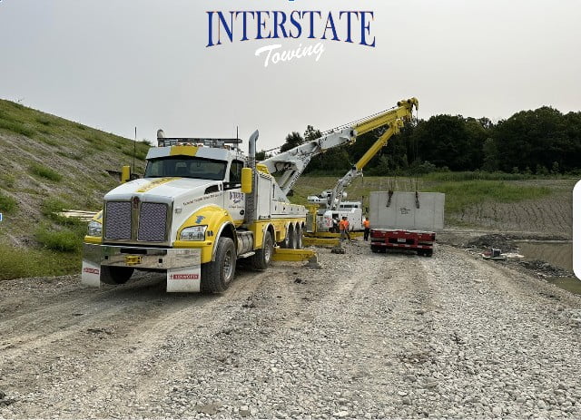 interstate towing construction hauling